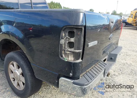 2006 Ford F-150 Fx4/Lariat/Xl/Xlt z USA, uszkodzony, nr VIN 1FTPX14576NB48986